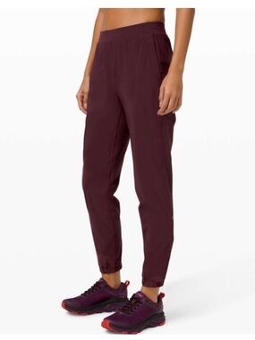 Lululemon Adapted State High Rise Joggers Size 10